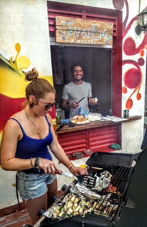 X Hostel Alicante Dış mekan fotoğraf