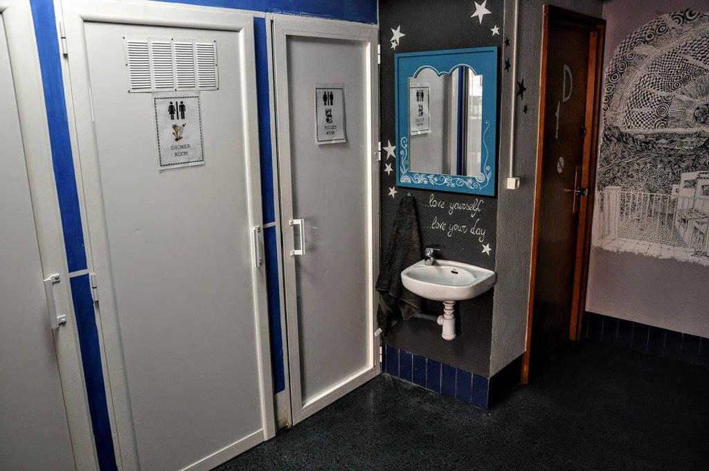 X Hostel Alicante Dış mekan fotoğraf