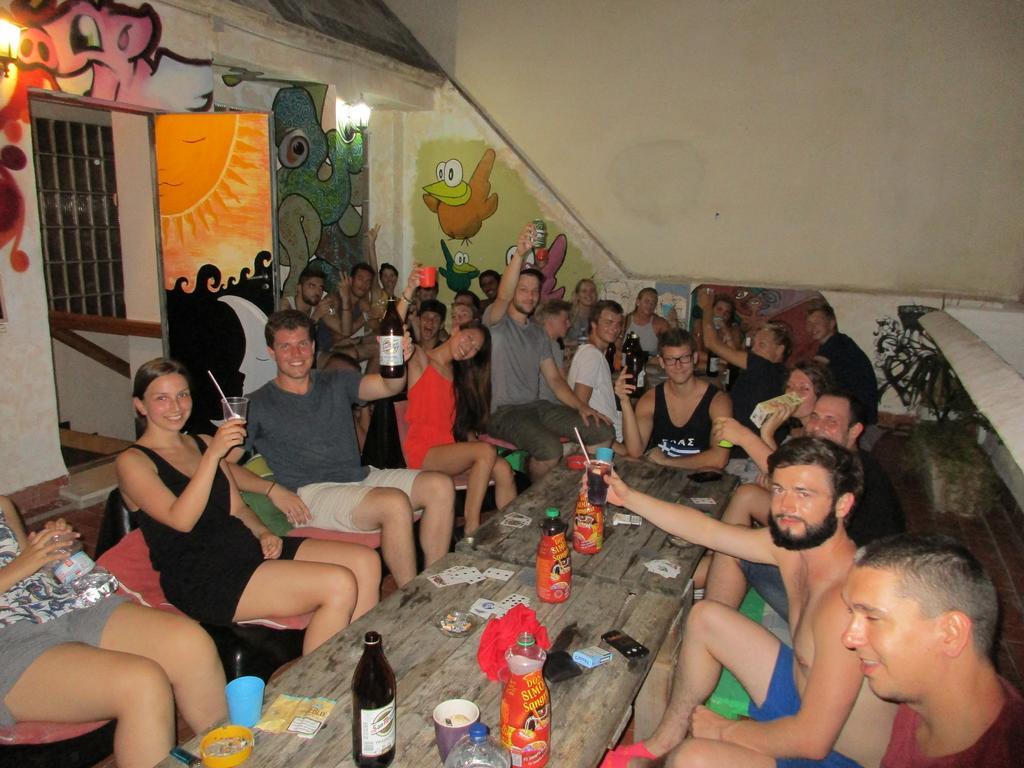 X Hostel Alicante Dış mekan fotoğraf