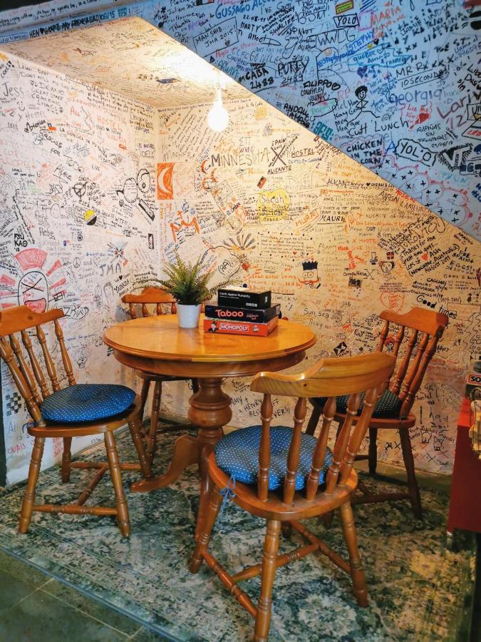 X Hostel Alicante Dış mekan fotoğraf