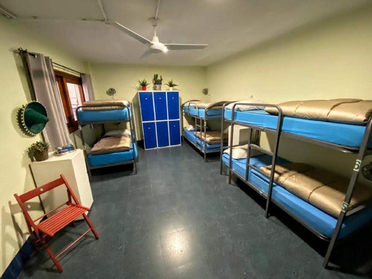 X Hostel Alicante Dış mekan fotoğraf