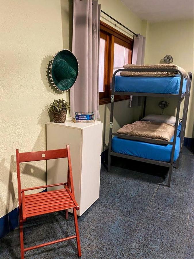 X Hostel Alicante Dış mekan fotoğraf