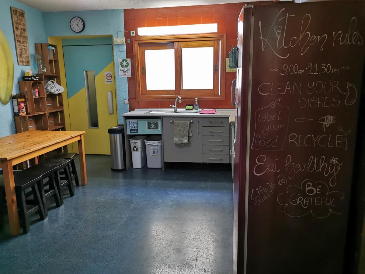 X Hostel Alicante Dış mekan fotoğraf